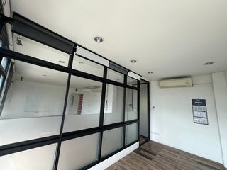 For rent 1 bed office in Phra Khanong, Bangkok