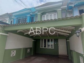 For rent 2 bed townhouse in East Pattaya, Pattaya