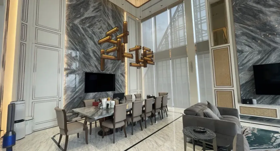For sale 3 Beds condo in Watthana, Bangkok