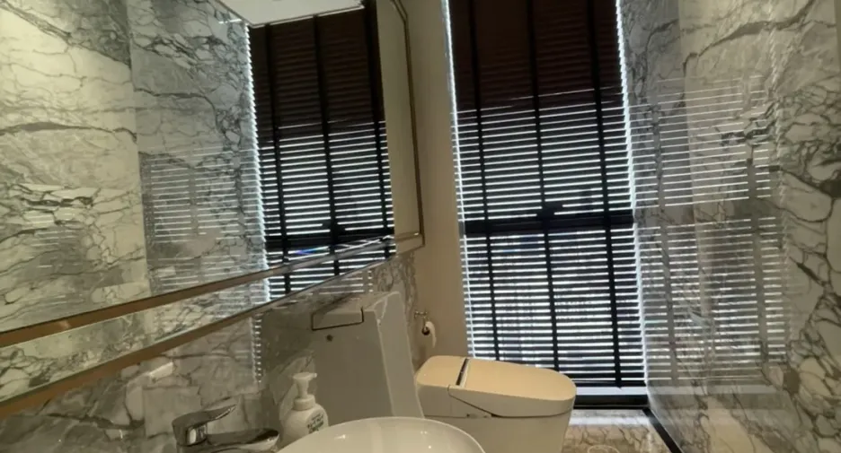 For sale 3 Beds condo in Watthana, Bangkok