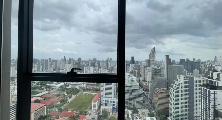 For sale 3 Beds condo in Watthana, Bangkok