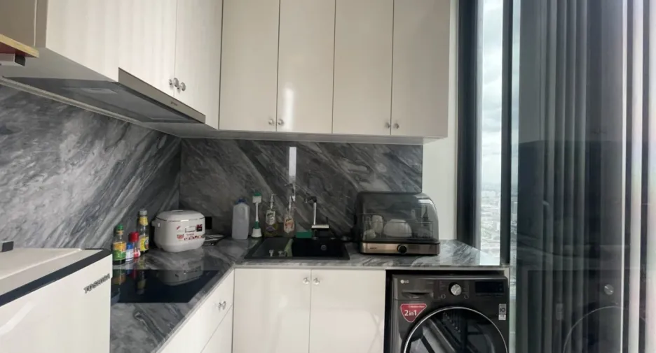 For sale 3 Beds condo in Watthana, Bangkok