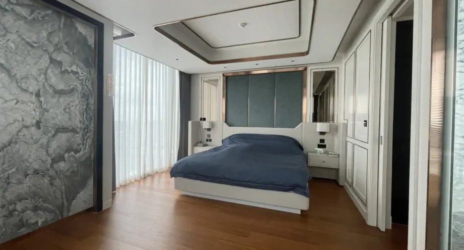 For sale 3 Beds condo in Watthana, Bangkok