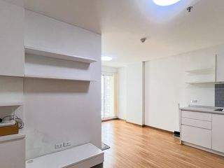 For sale 1 Beds condo in Bangkok Noi, Bangkok