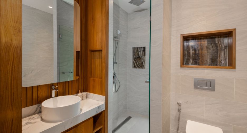 For rent 2 bed condo in Thalang, Phuket