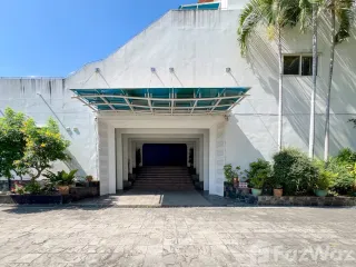 For sale 16 bed hotel in Pratumnak, Pattaya