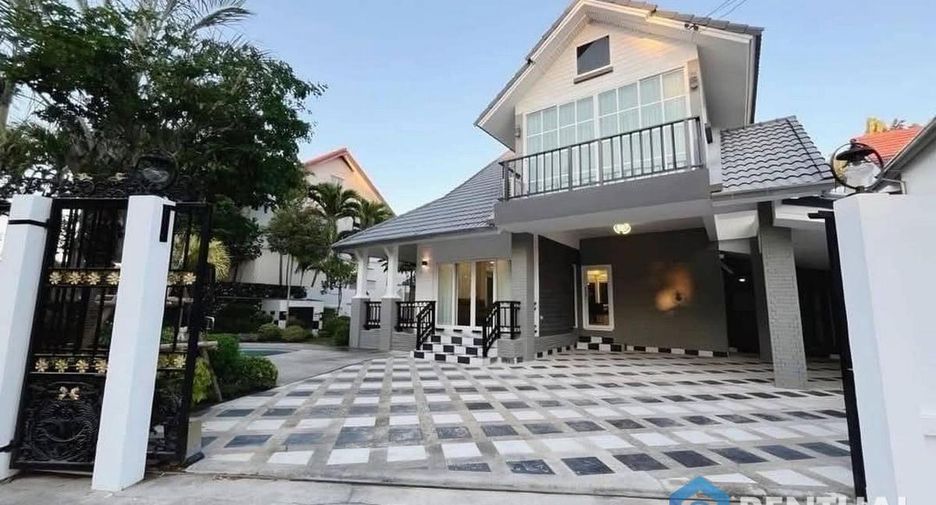 Haus zum Kauf mit 5 Zimmer in Bang Lamung, Chonburi