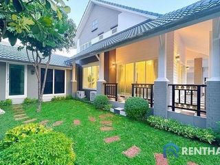 Casa en venta de 5 habitaciones en Bang Lamung, Chonburi