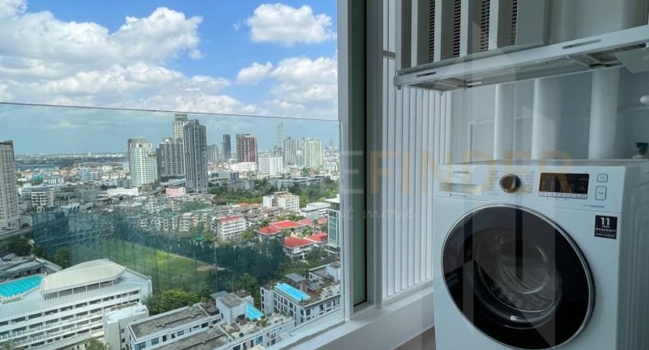 For rent 3 Beds house in Khlong Toei, Bangkok