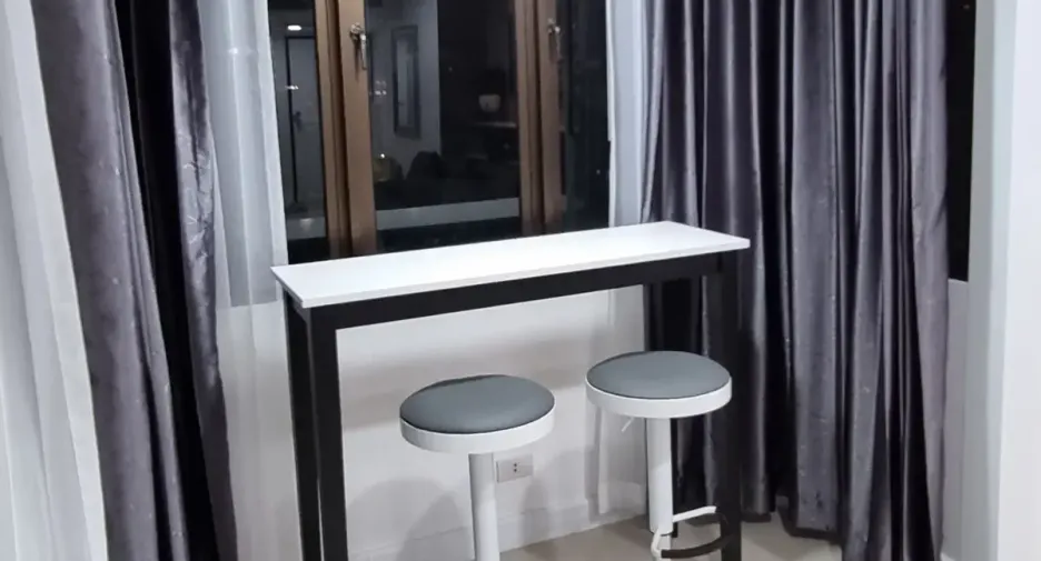 Wohnung zum Kauf mit 1 Zimmer in Khlong Toei, Bangkok