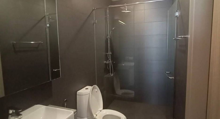 Condo en alquiler de 3 habitaciones en Pathum Wan, Bangkok