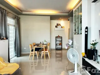 For sale 2 bed villa in Mueang Rayong, Rayong