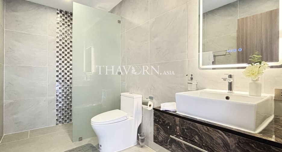 Casa en venta de 7 habitaciones en Bang Lamung, Chonburi