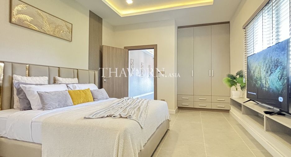 Casa en venta de 7 habitaciones en Bang Lamung, Chonburi