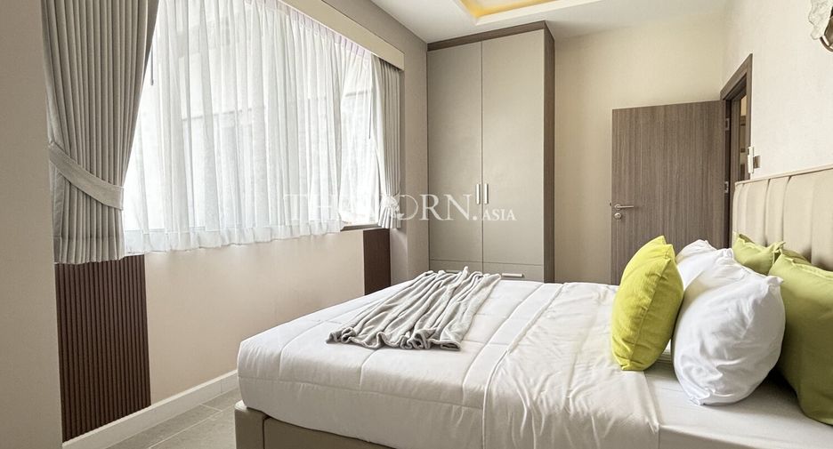 Casa en venta de 7 habitaciones en Bang Lamung, Chonburi