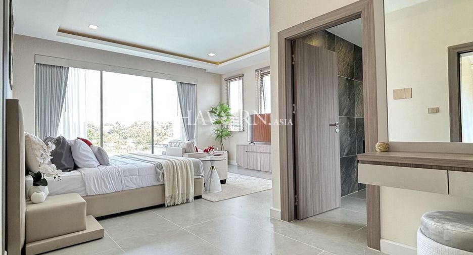 Casa en venta de 7 habitaciones en Bang Lamung, Chonburi