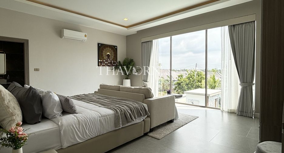 Casa en venta de 7 habitaciones en Bang Lamung, Chonburi