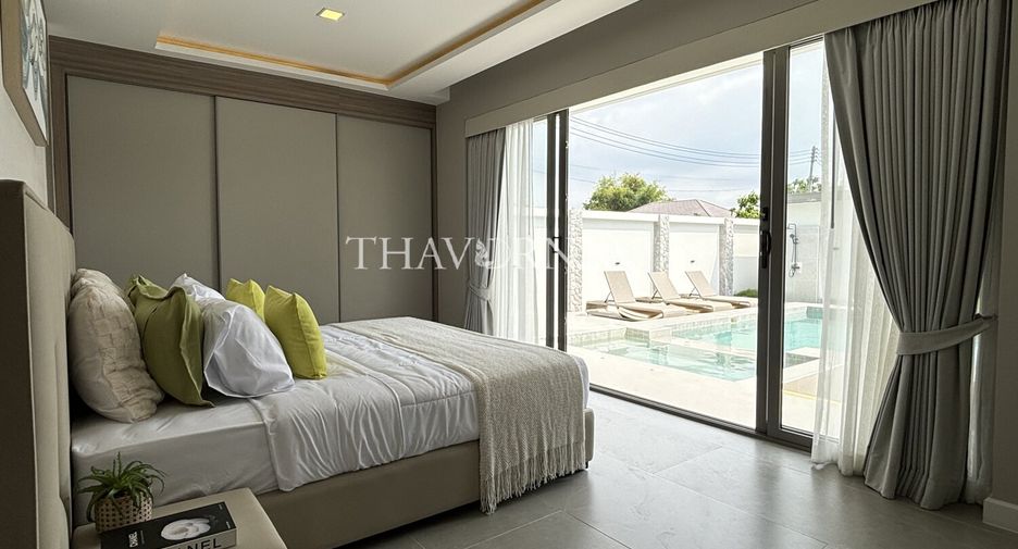 Casa en venta de 7 habitaciones en Bang Lamung, Chonburi