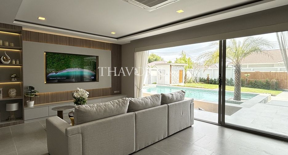 Casa en venta de 7 habitaciones en Bang Lamung, Chonburi