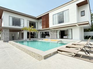 For sale 7 bed house in Huay Yai, Pattaya
