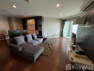 For rent 3 bed condo in Huai Khwang, Bangkok