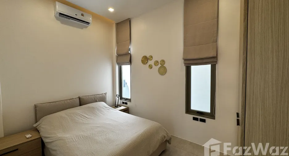 For rent 4 bed villa in Mueang Phuket, Phuket