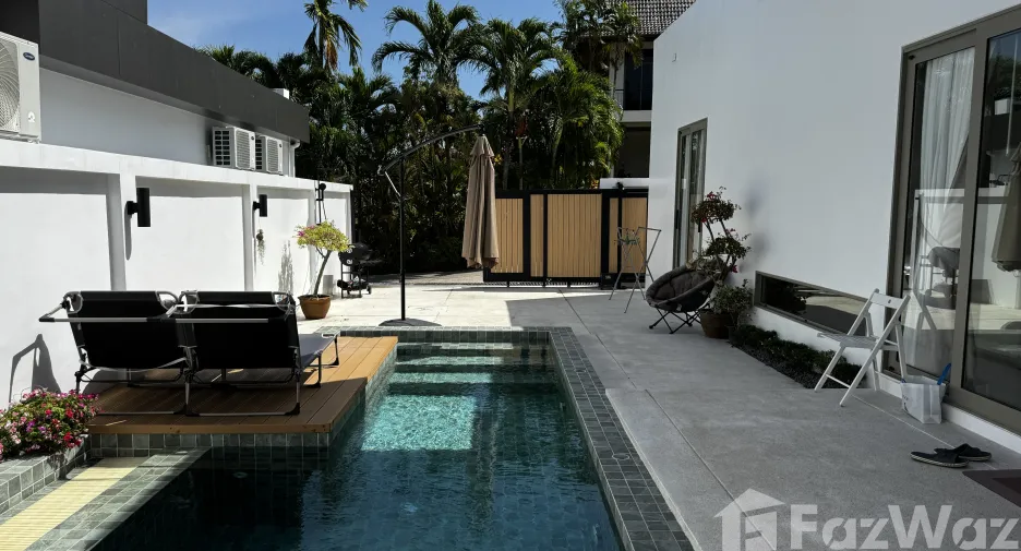 For rent 4 bed villa in Mueang Phuket, Phuket