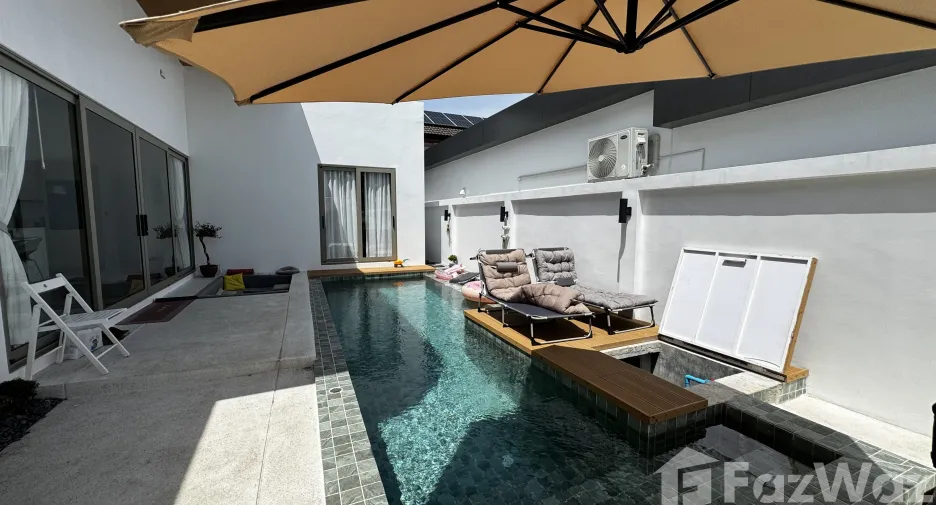 For rent 4 bed villa in Mueang Phuket, Phuket