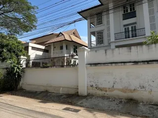 For rent 20 bed hotel in Mueang Chiang Mai, Chiang Mai