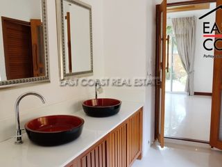 For rent 5 bed house in Bang Lamung, Chonburi