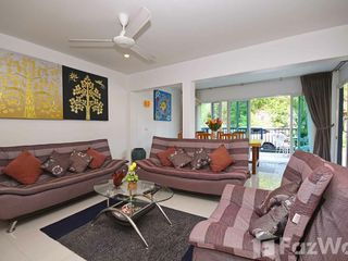 For sale 4 bed townhouse in Mueang Krabi, Krabi