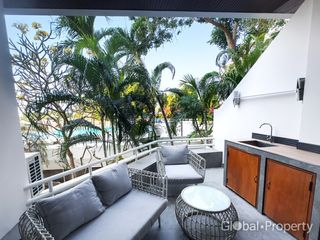 For sale 2 bed condo in Bang Lamung, Chonburi