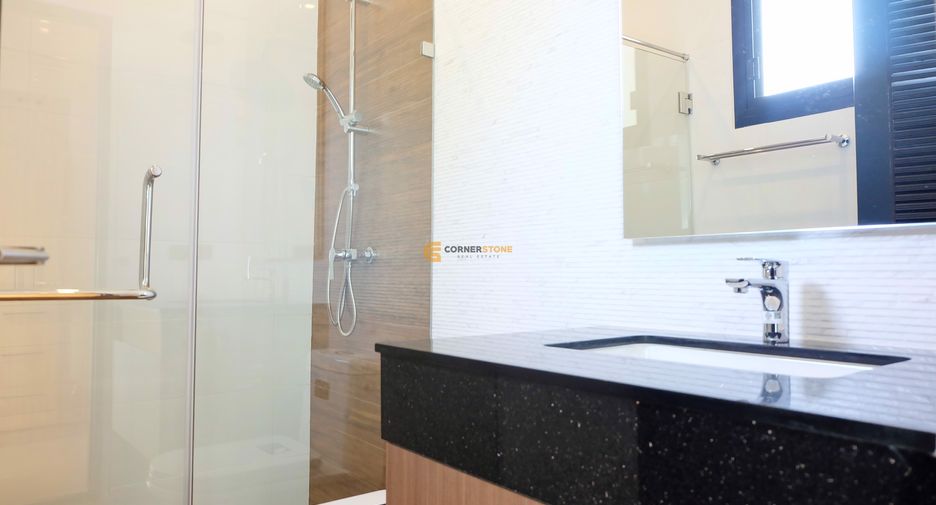 For rent and for sale 3 bedrooms house in Bang Lamung, Chonburi