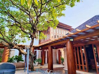 For sale 5 bed house in Bueng Kum, Bangkok