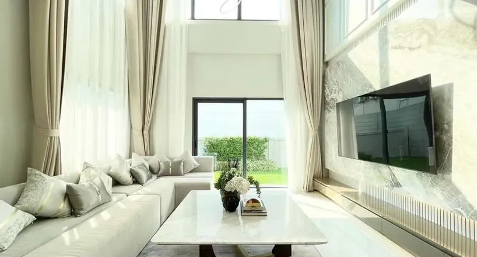 出租 4 卧室 独立屋 在 Bang Phli, Samut Prakan