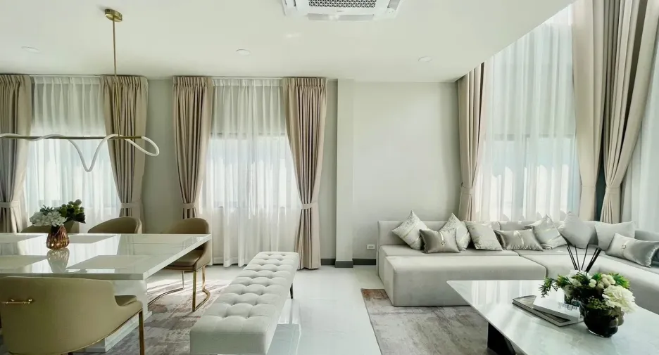 出租 4 卧室 独立屋 在 Bang Phli, Samut Prakan