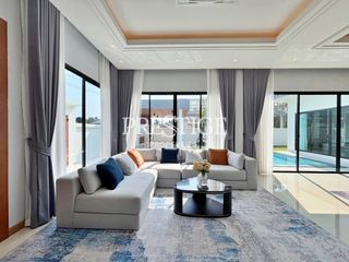 Haus zum Kauf mit 3 Zimmer in Bang Lamung, Chonburi