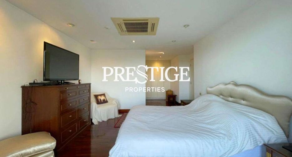 For rent 2 bedrooms condo in Bang Lamung, Chonburi