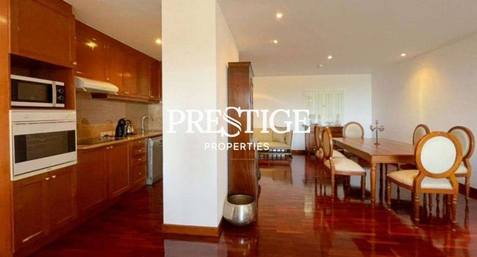 For rent 2 bedrooms condo in Bang Lamung, Chonburi