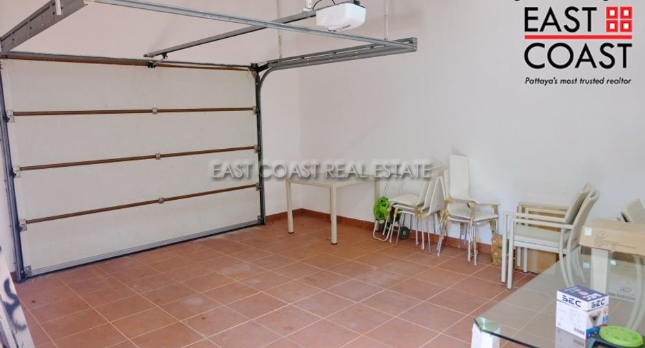 For rent and for sale 3 bed house in Bang Lamung, Chonburi