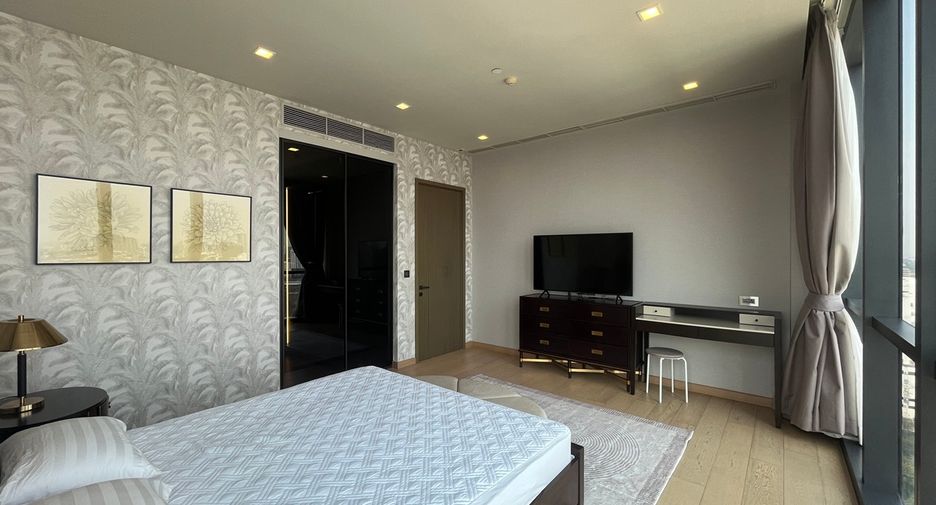For sale 2 bedrooms condo in Watthana, Bangkok
