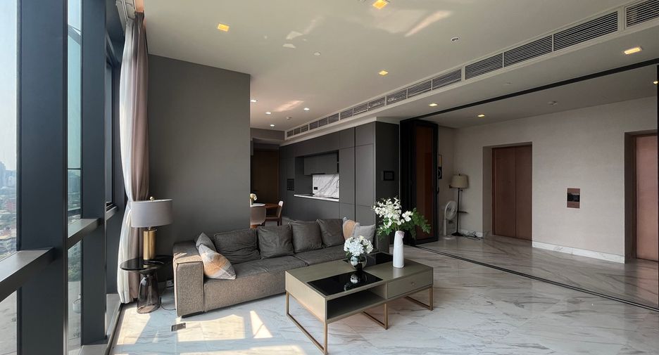 For sale 2 bedrooms condo in Watthana, Bangkok