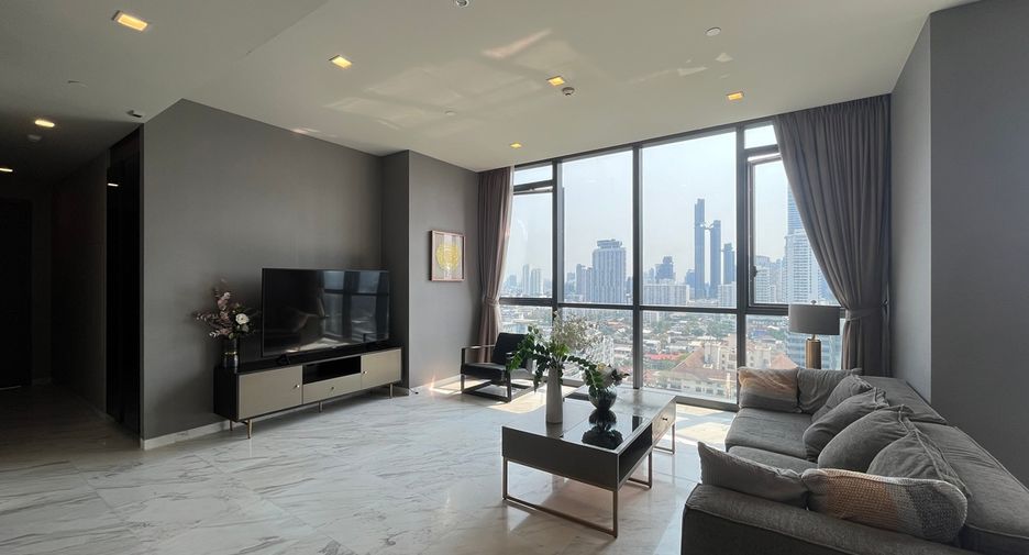 For sale 2 bedrooms condo in Watthana, Bangkok