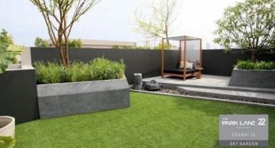 For rent 3 bedrooms house in Watthana, Bangkok