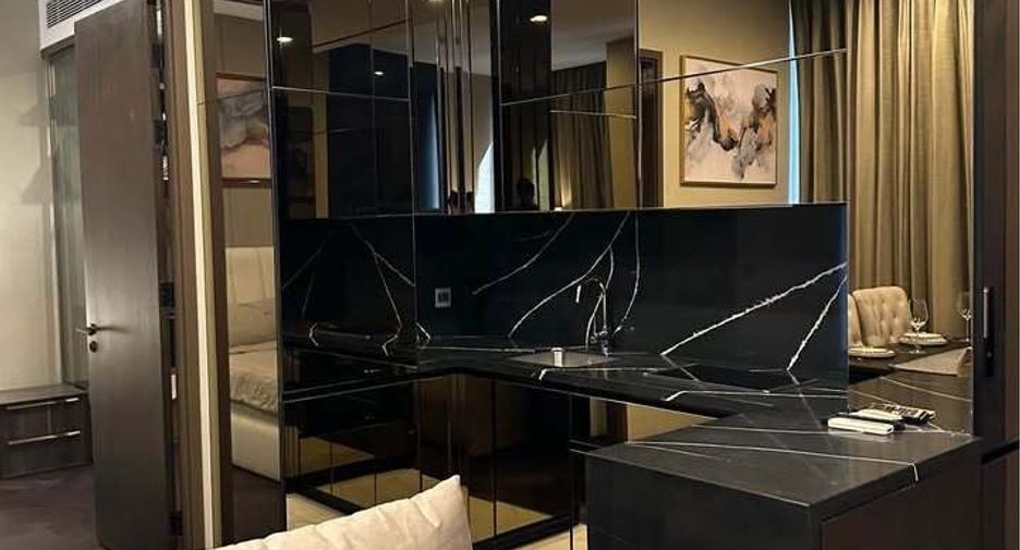 For rent 1 bed condo in Khlong Toei, Bangkok