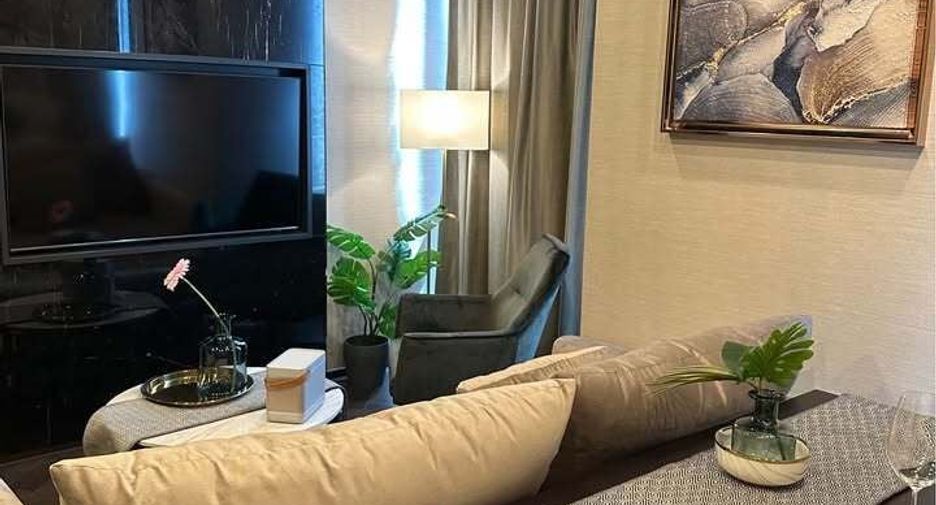 For rent 1 bed condo in Khlong Toei, Bangkok