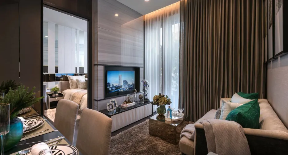 For sale 1 bed condo in Khlong Toei, Bangkok
