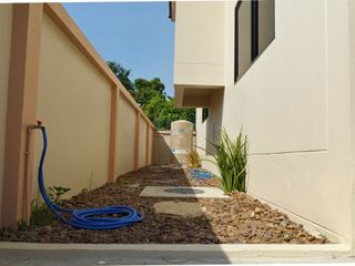 For sale 3 bed townhouse in East Pattaya, Pattaya