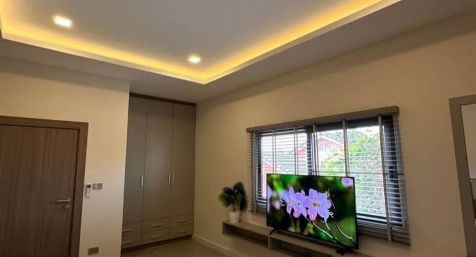 出售 7 卧室 独立屋 在 Huai Yai, 芭提雅