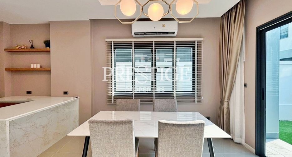 For sale 3 bedrooms house in Bang Lamung, Chonburi